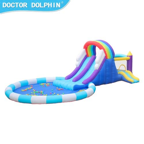 ⁦מתקן מתנפח ענק – קשת בענן עם שתי מגלשות מים⁩ – תמונה ⁦4⁩