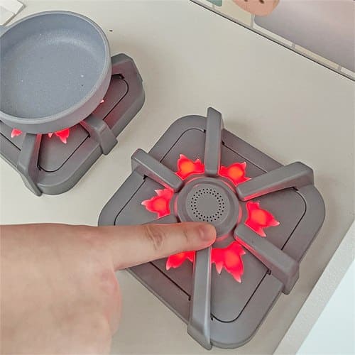 ⁦מטבח אלקטרוני אבישג מעץ לילדים | מק"ט W10C409O | בית העץ⁩ – תמונה ⁦4⁩