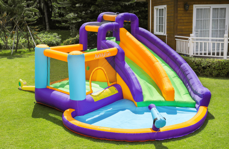 ⁦מתקן קפיצה מתנפח רטוב ענק סגול |W83005 מקט|DOCTOR DOLPHIN⁩ – תמונה ⁦2⁩