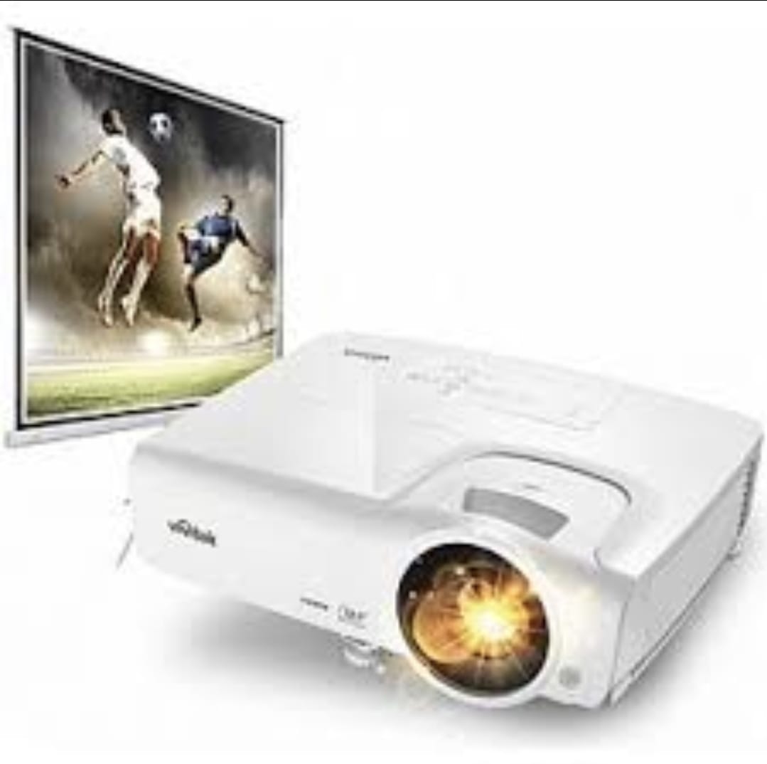 מקרן להשכרה