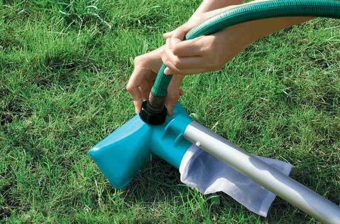 ⁦ערכת ניקוין לבריכה הביתית הכוללת שואב+ רשת שטוחה + מוט | מקט 28002| INTEX⁩ – תמונה ⁦3⁩